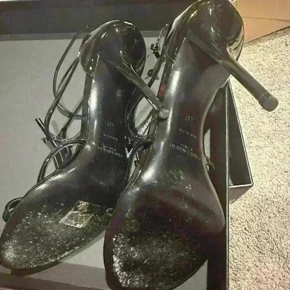 Cassandra Sandals - Picture 5 of 5